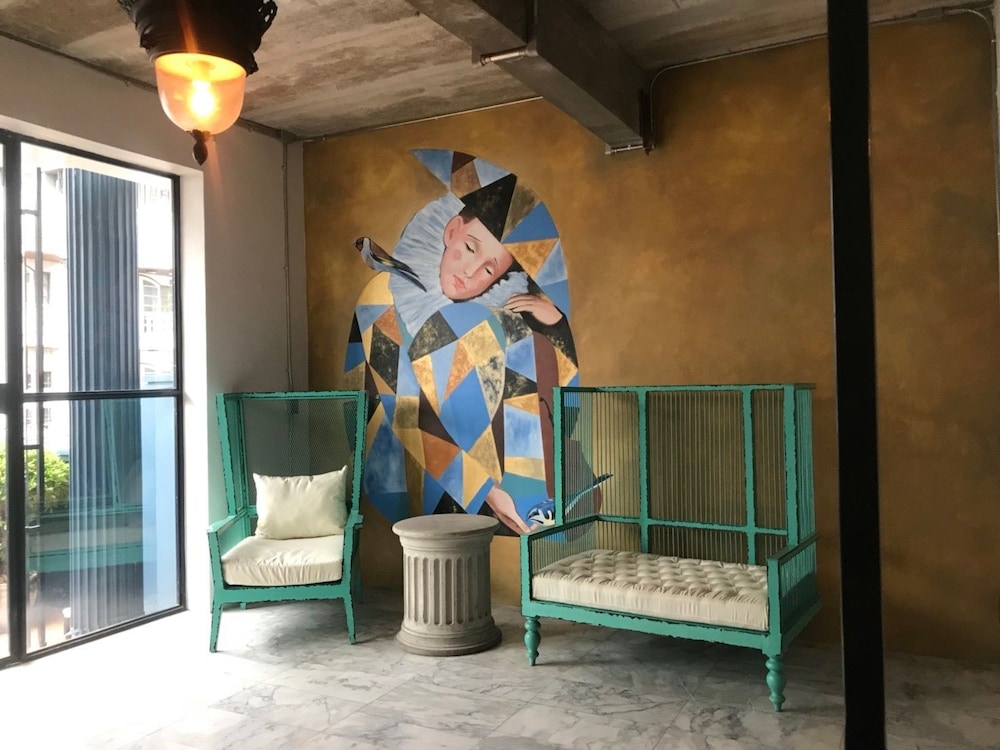 Bangkok Voyage Boutique 9/47