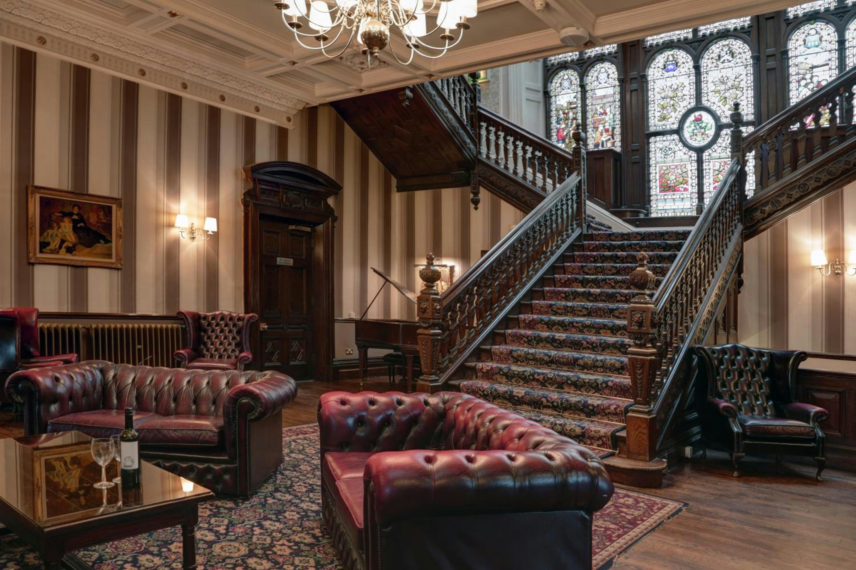 The Oaks Hotel 31/51