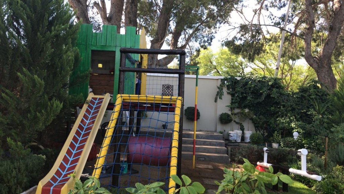 Tri-Angle B&B and Guesthouse 35/50