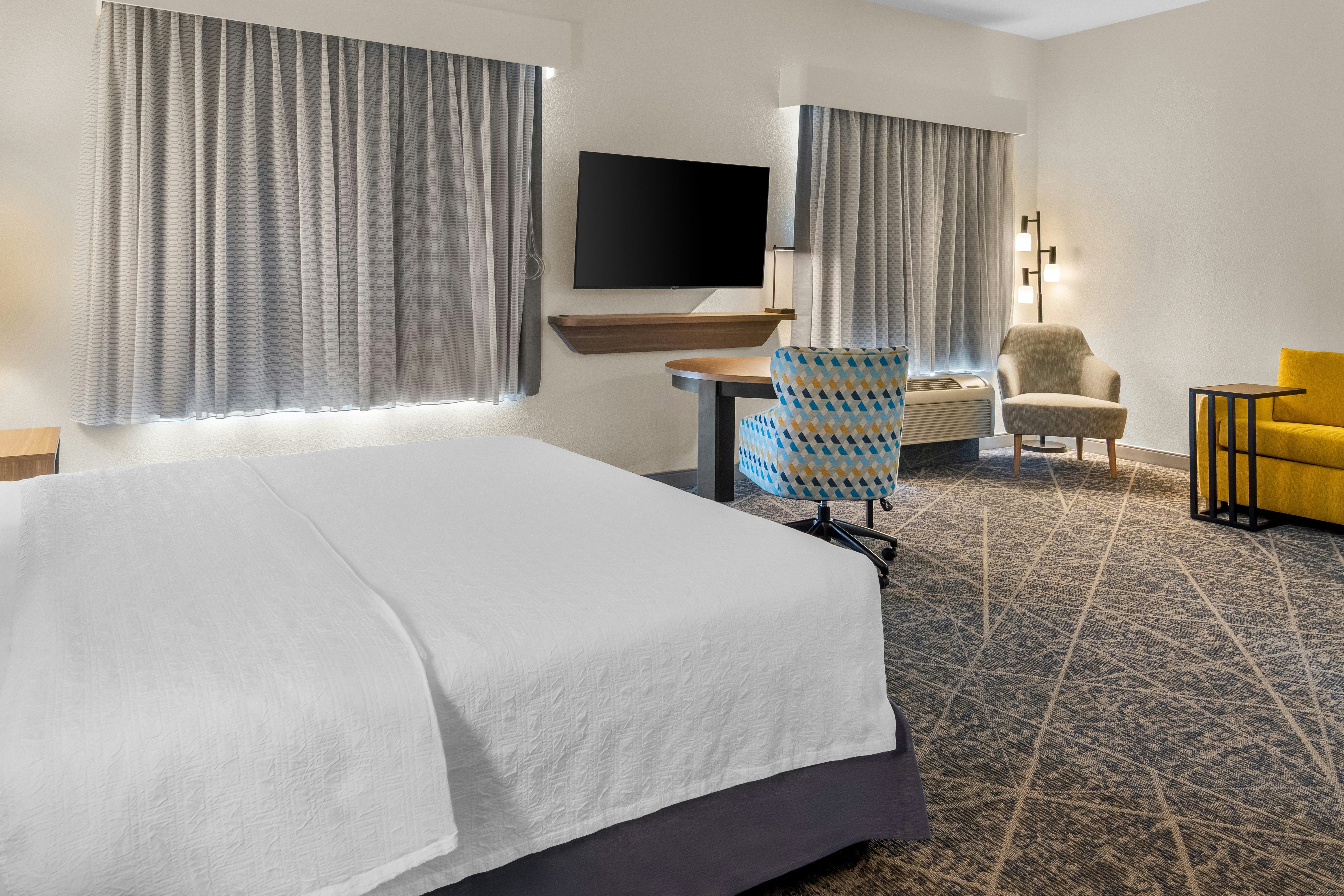 Hampton Inn and Suites Fort Worth/Forest Hill 14/46