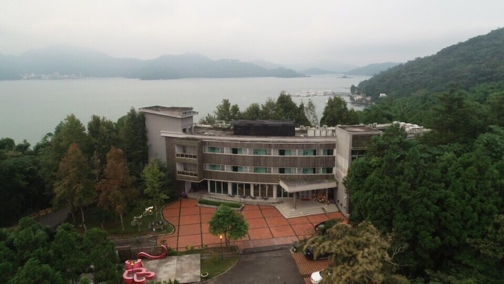 Sun Moon Lake Bamboorock Garden 5/52