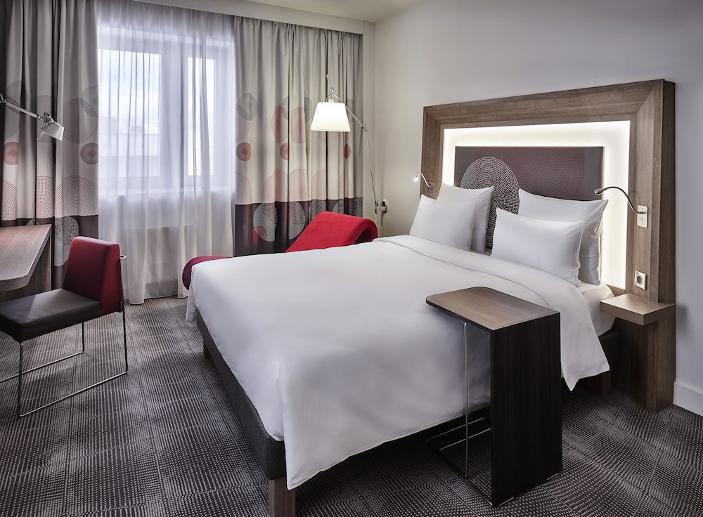 NOVOTEL LENS NOYELLES 17/50