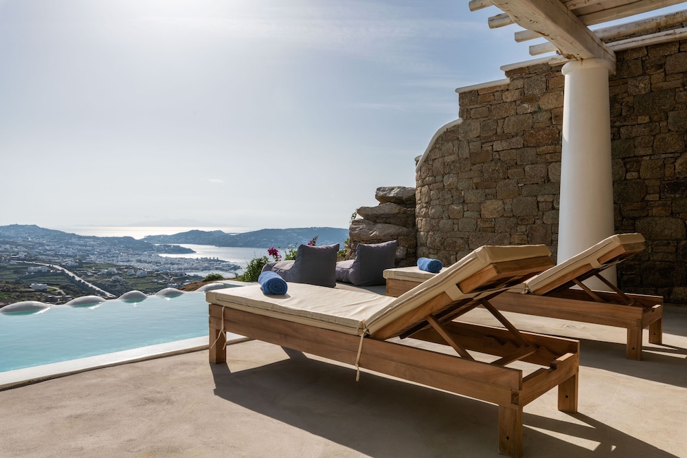 Mykonos Divino 1/50