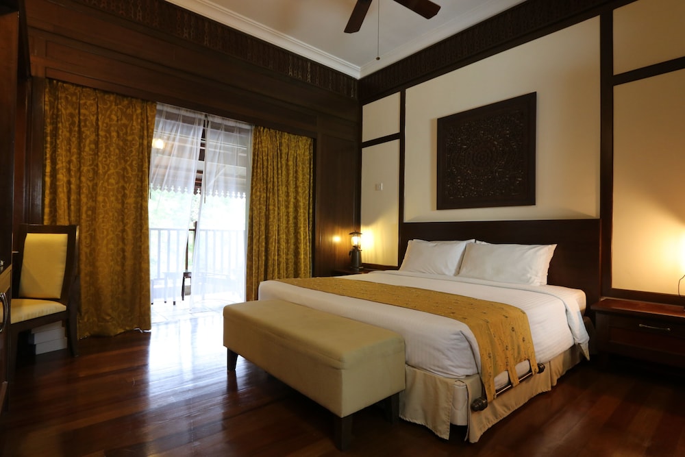 Bukit Merah Laketown Resort 6/43