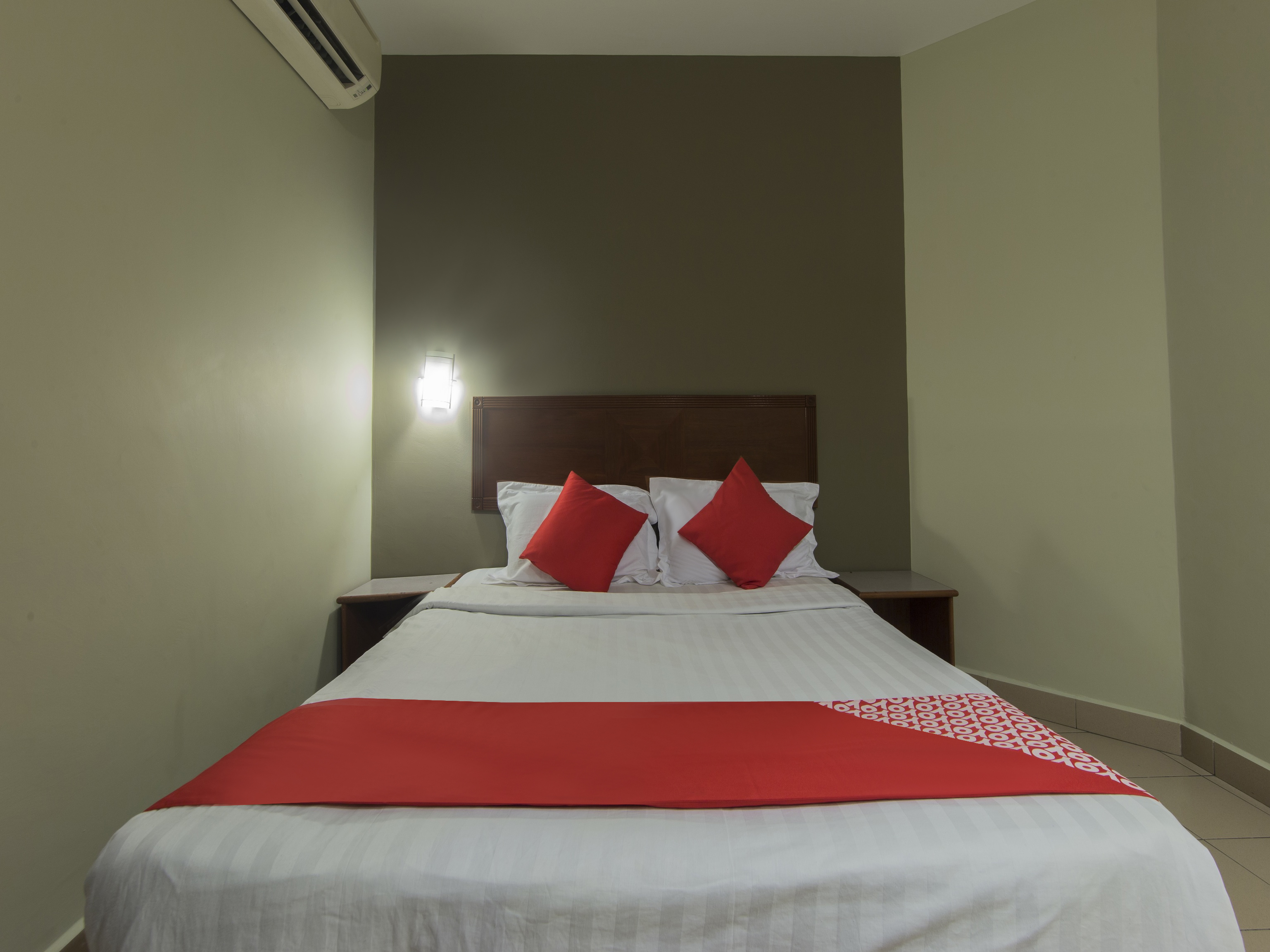 Super OYO 828 Comfort Hotel Shah Alam 10/28