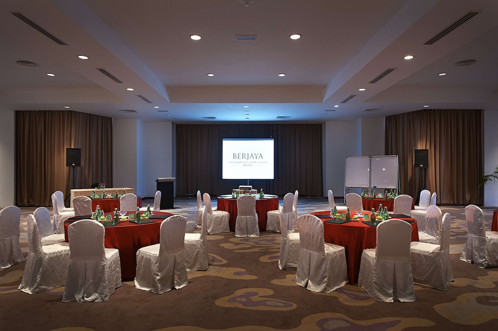 Berjaya Times Square Hotel 39/52