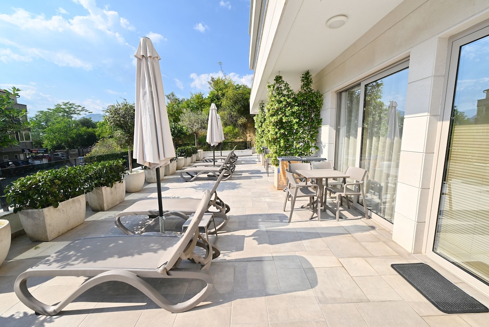 Casa Nuova 25/50