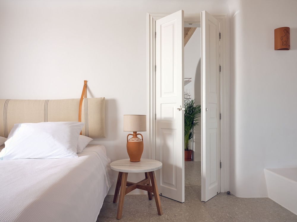 Belvedere Hilltop Rooms & Suites - The Leading Hotels of the World 12/59