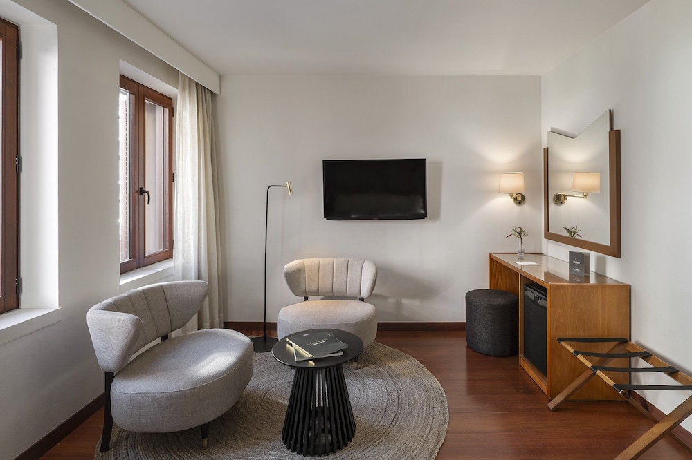 Hotel de l'Isard 39/50