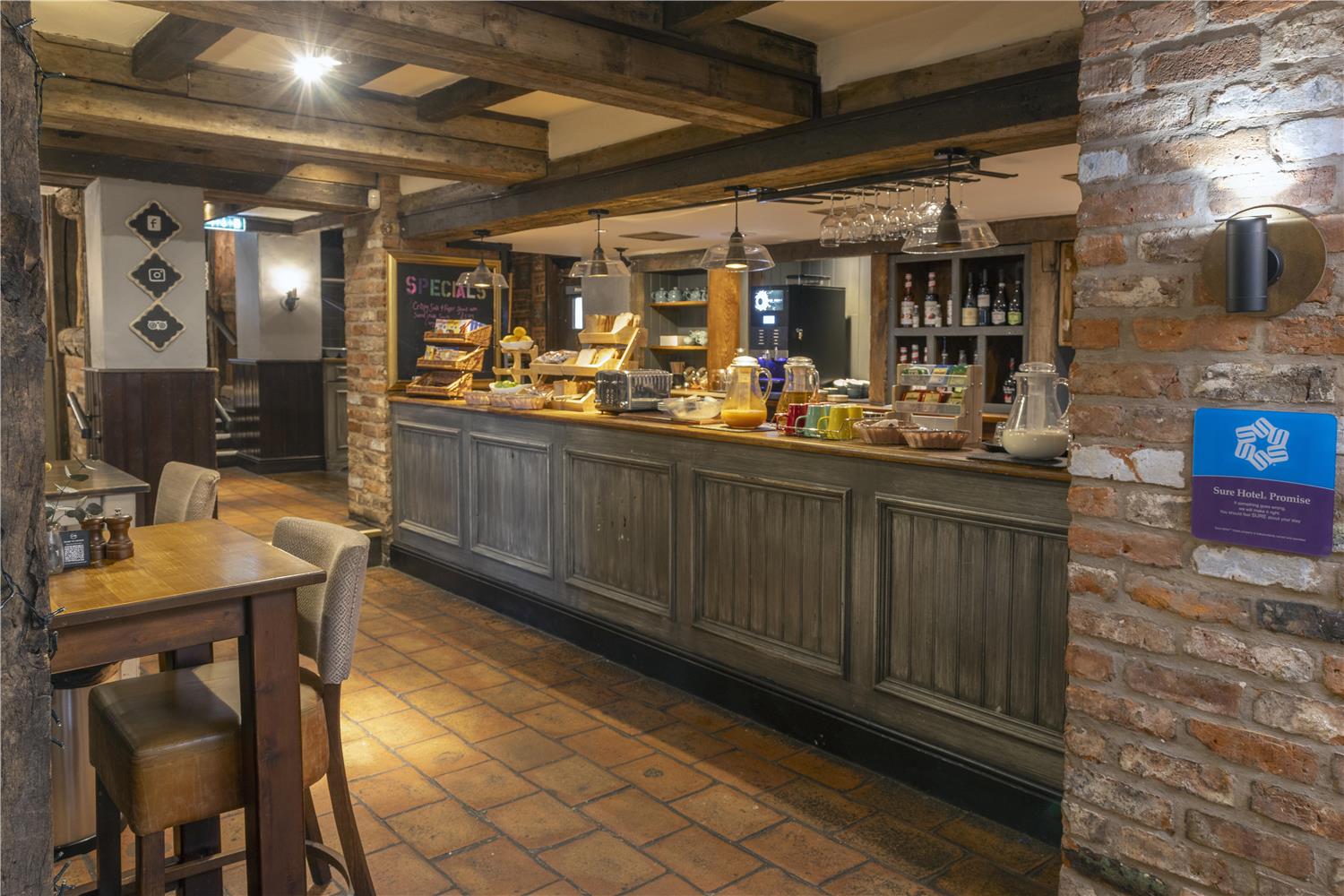 Casa Mere Manchester Airport Knutsford Sure Collection by BW 15/16
