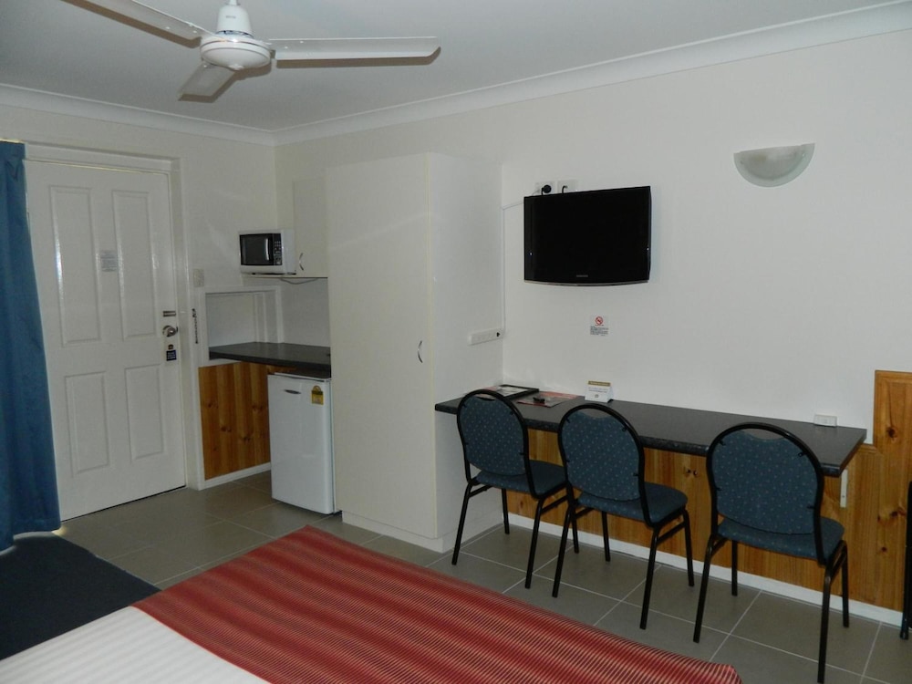 Twin Towns Motel 33/46