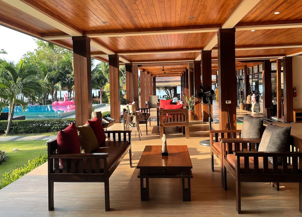 Phi Phi Villa Resort 52/71