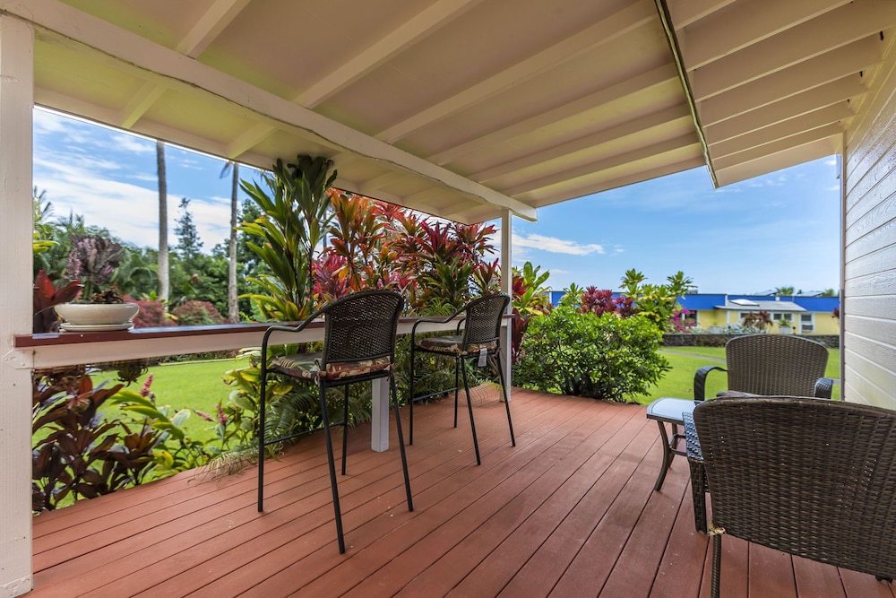 Luana Nai'a Inn 34/50