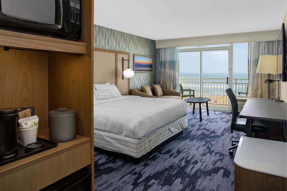 Fairfield Inn Suites By Marriott Virginia Beach Oceanfront 14/50