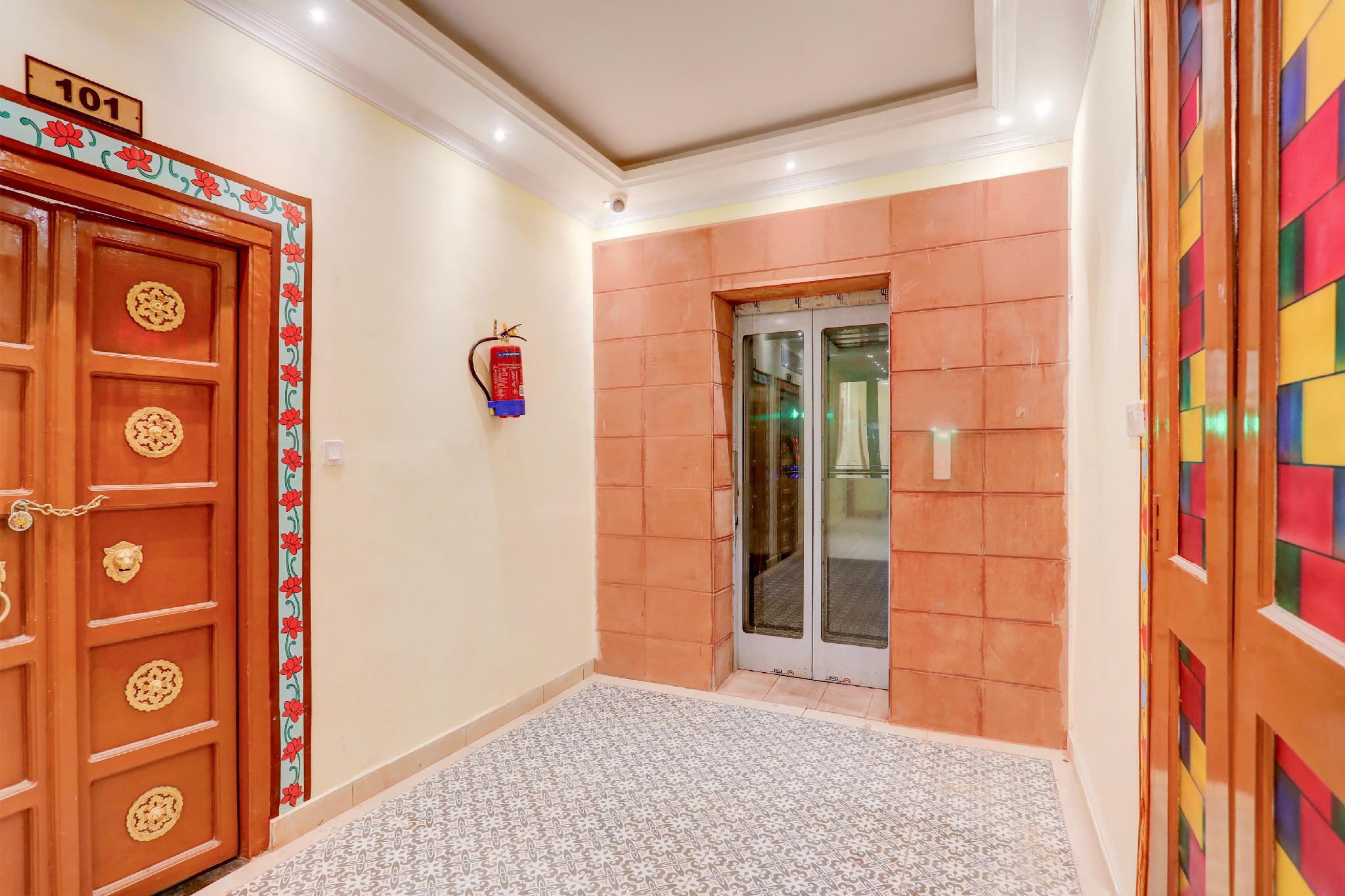 Palette by CheckIn Heritage Varanasi Retreat 23/26