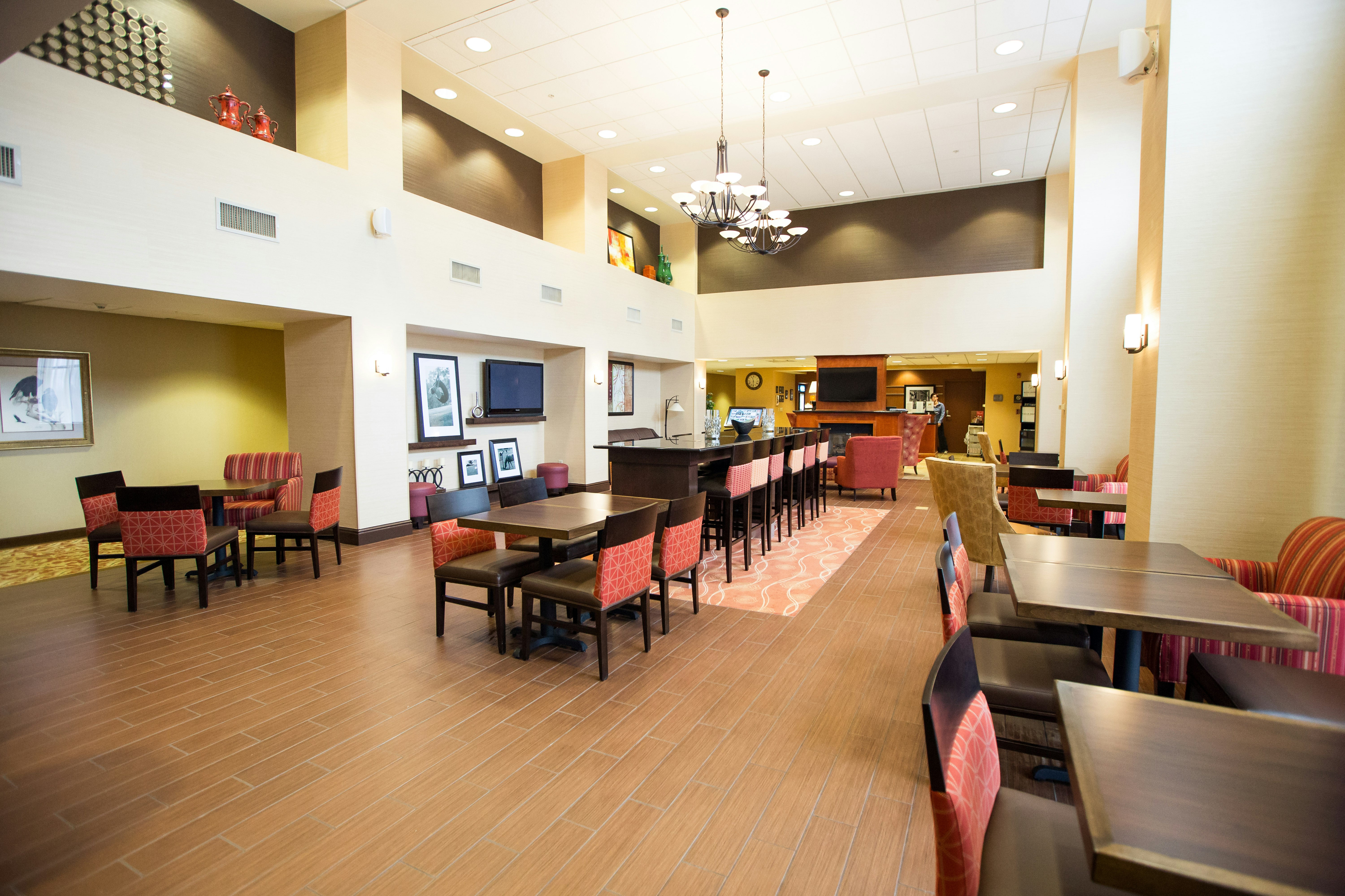 Hampton Inn & Suites Blairsville 36/45