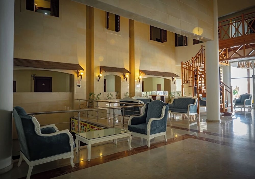 Valeri Beach Hotel 33/50
