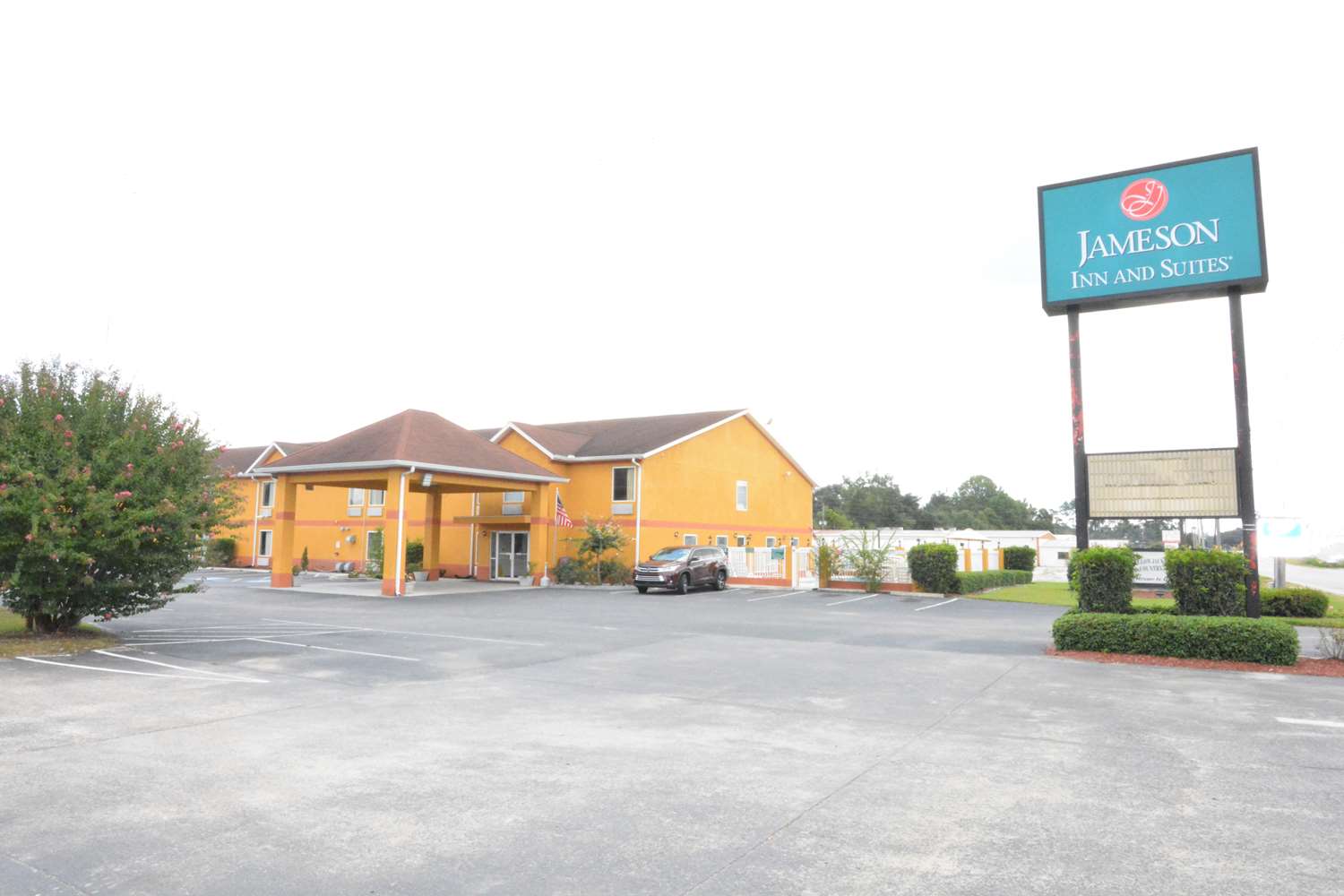 Jameson Inn & Suites Hazlehurst 35/37