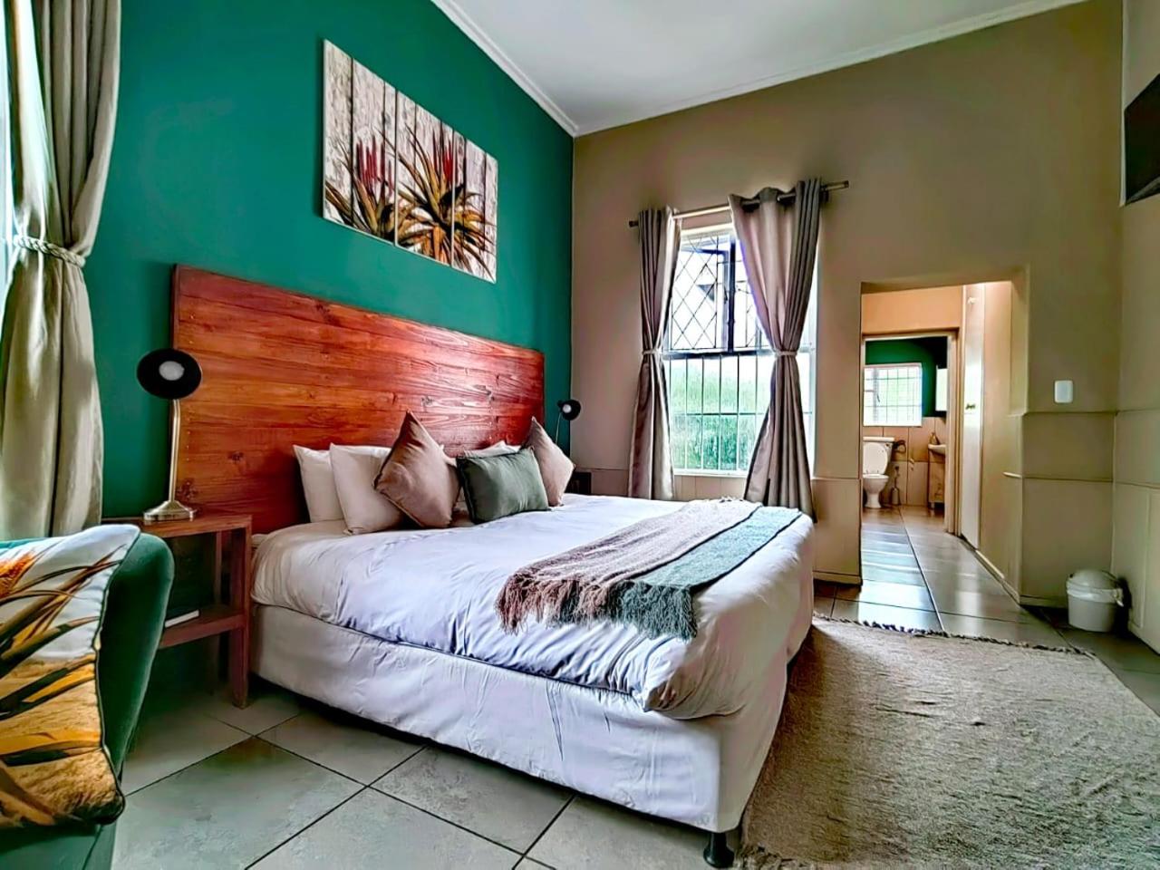 Albertinia Hotel 8/50