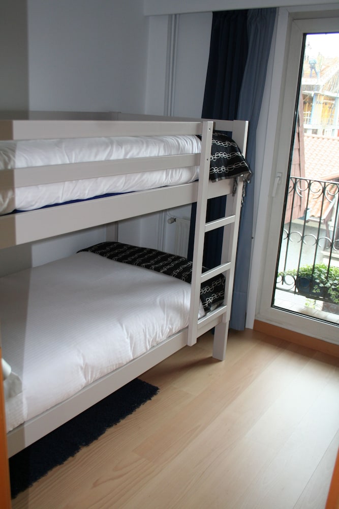 Jauregui Hotel 26/64