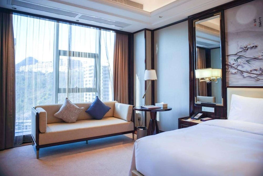 Wyndham Grand Tongren Downtown Hotel 26/56