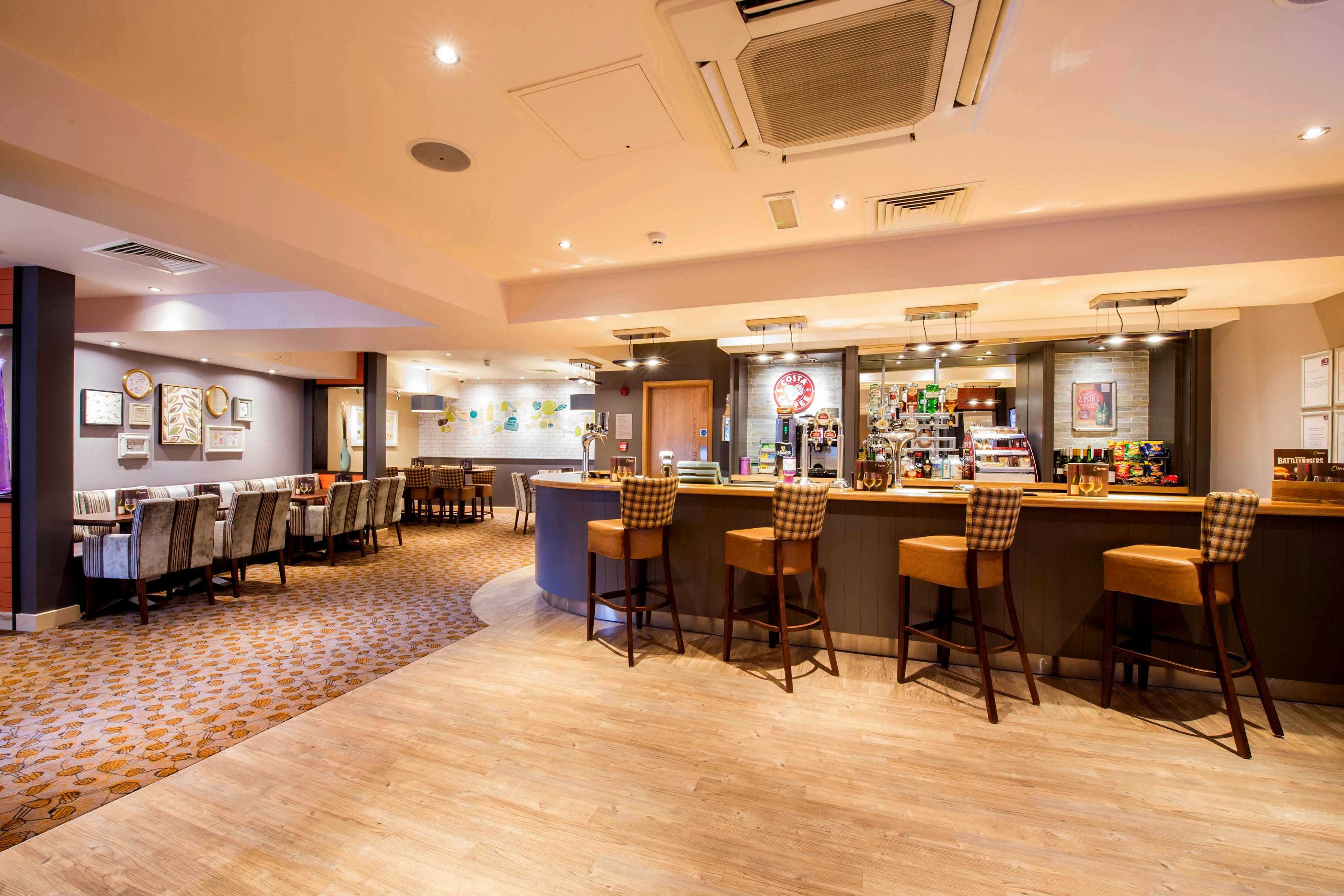 Premier Inn London Victoria 24/35