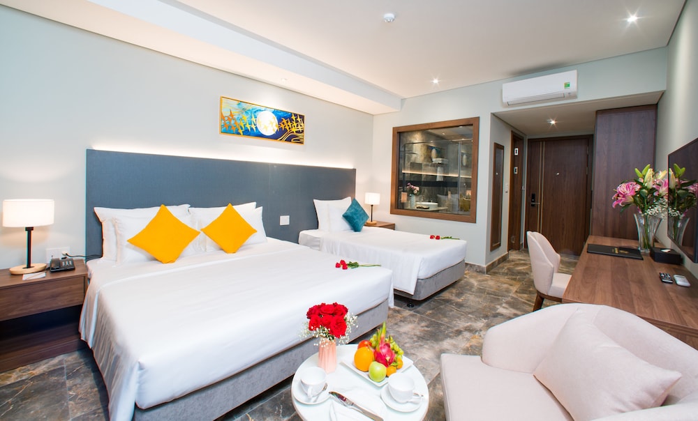 Phu Thang Grand Hotel 10/50