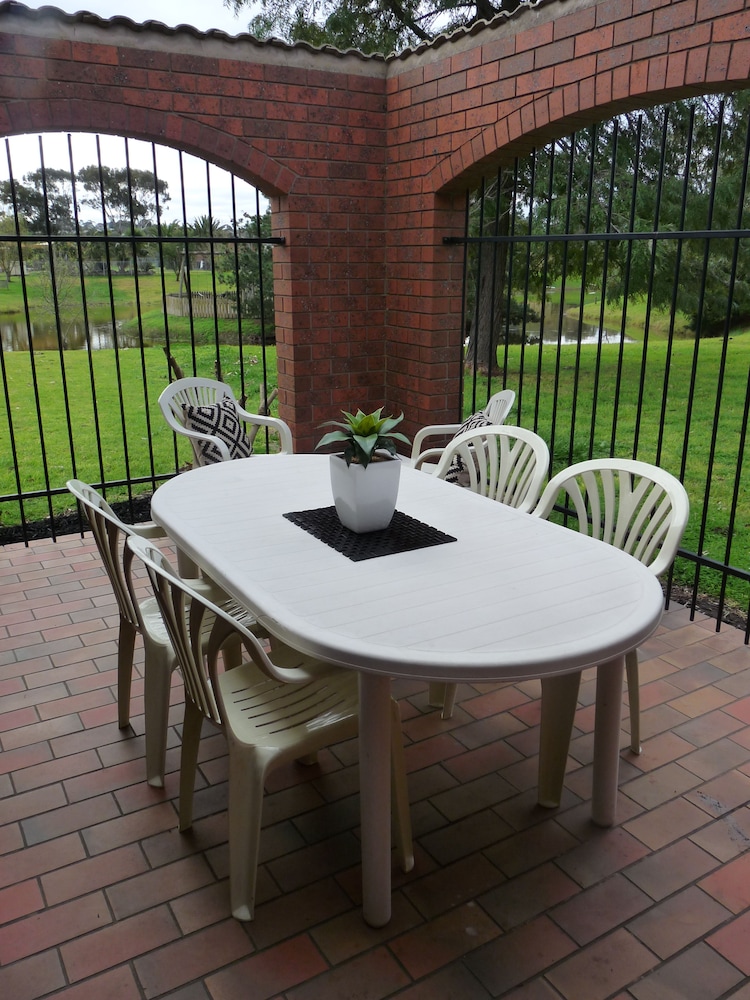 BARWON VALLEY LODGE 40/64