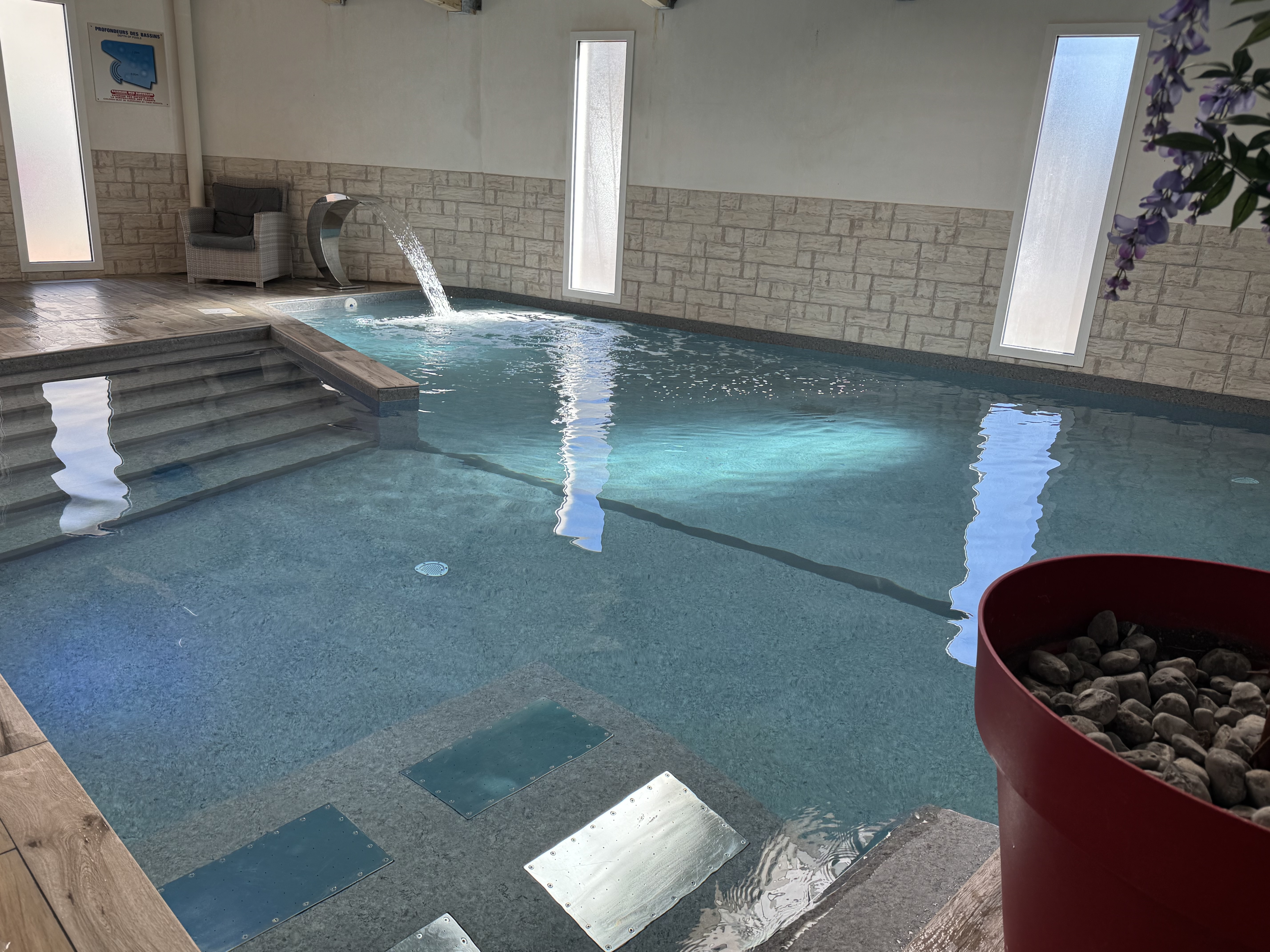 HOTEL LE CALME DES PINS SPA 35/43