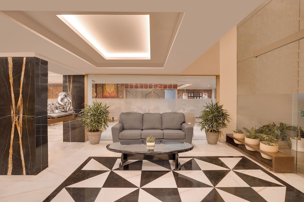 Lemon Tree Hotel, Centre Point, Jamshedpur 7/46
