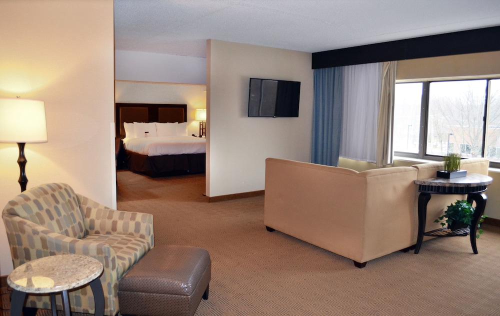 DoubleTree by Hilton Hotel Tinton Falls - Eatontown 27/51