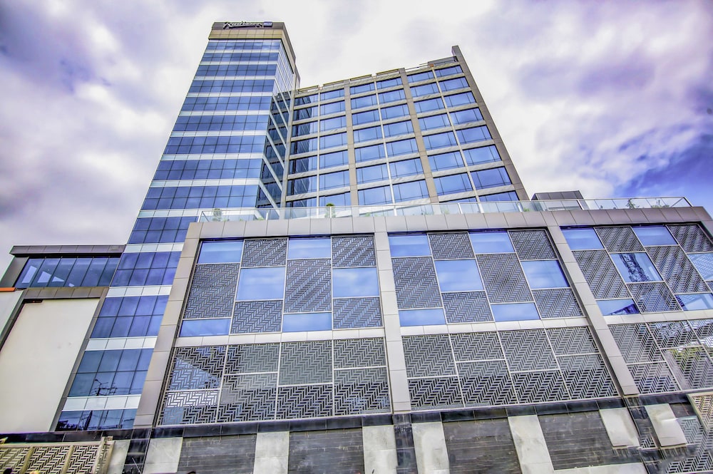 Radisson Blu Gorakhpur 3/50