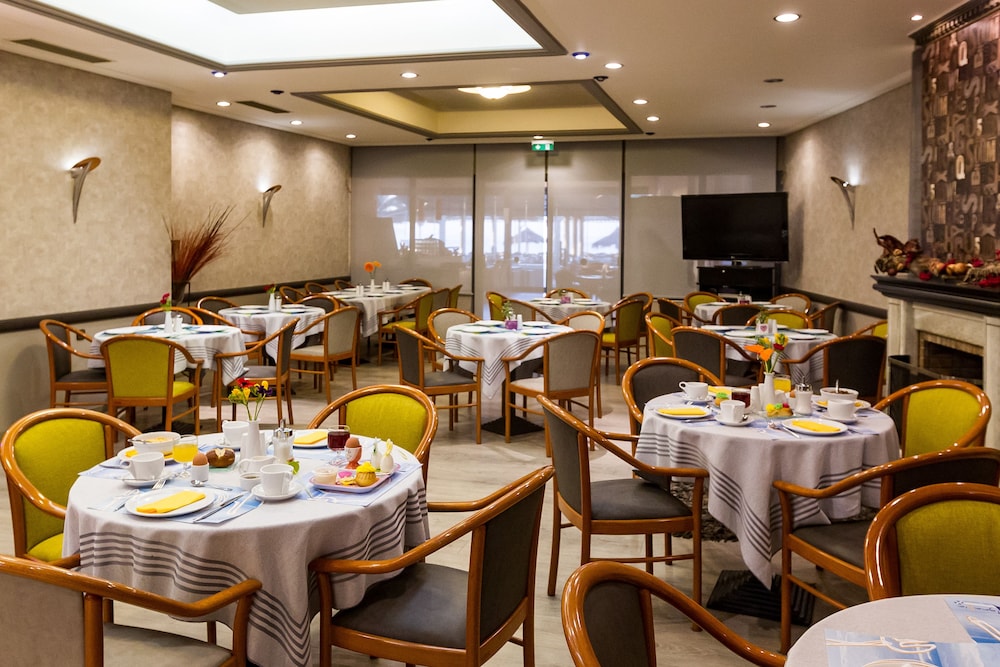 IGNATIA HOTEL 50/66