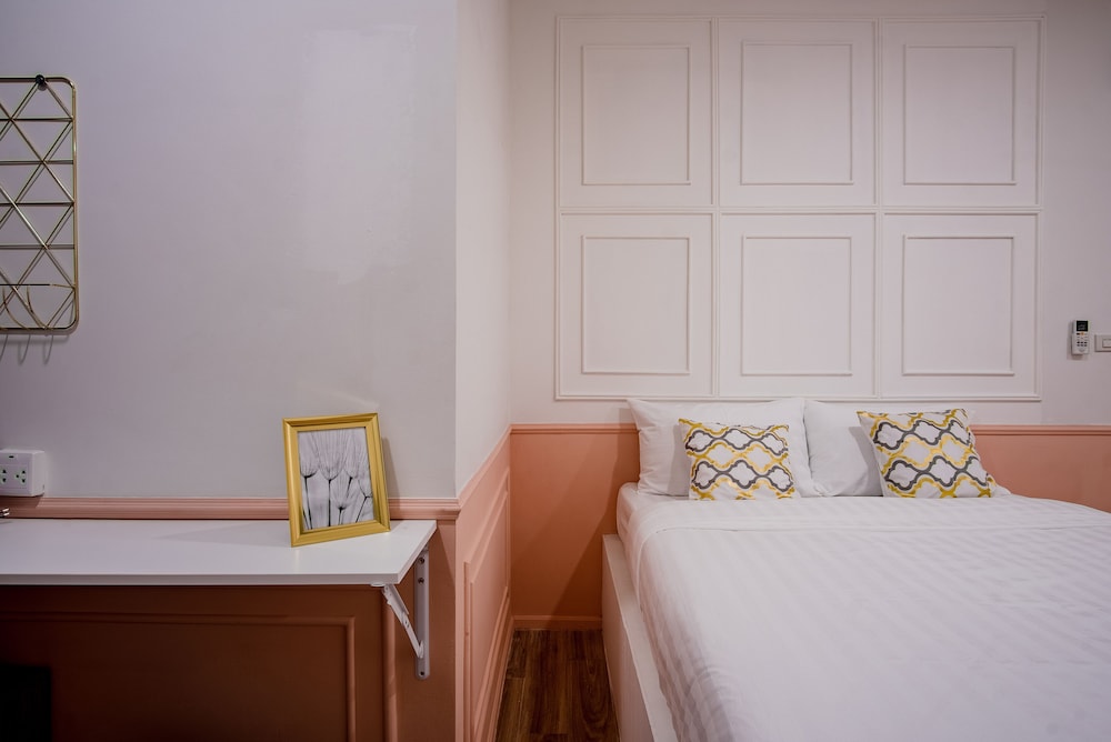 Isara Boutique Hotel and Cafe 33/66