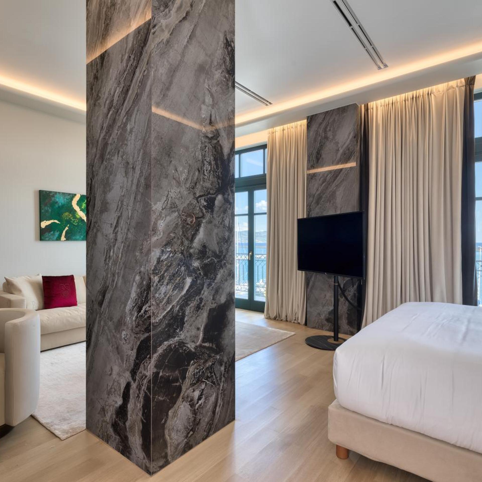 جناح غراند بإطلالة على البحر، Grand Hotel Kalamata 3/4