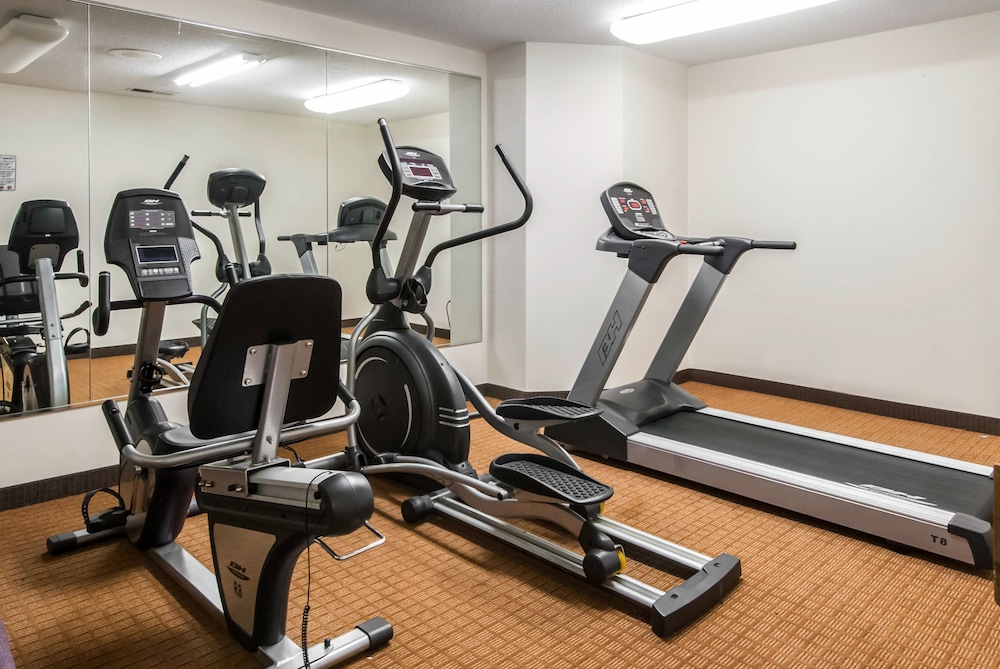 Comfort Inn & Suites St. Louis O Fallon 19/34