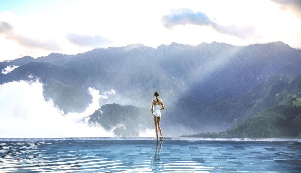 Lady Hill Sapa Resort 53/59
