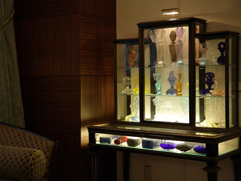 Monterey La Soeur Ginza 36/68