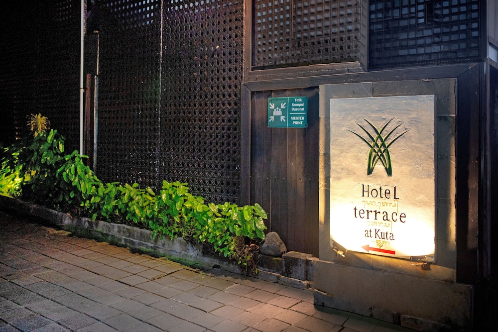 Hotel Terrace At Kuta 6/66