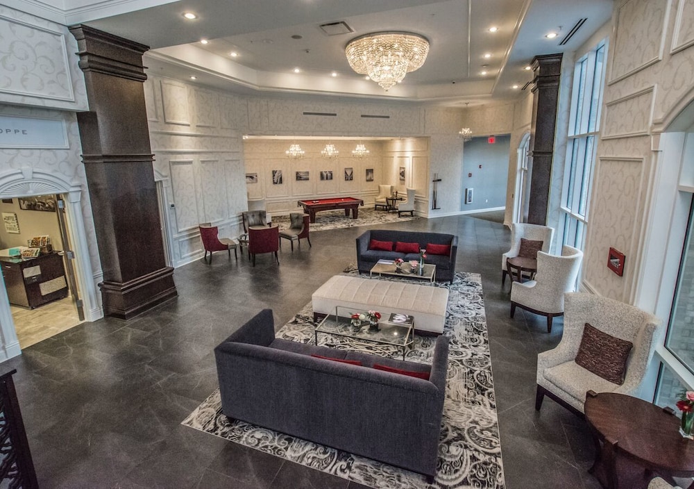 The Delavan Hotel And Spa 42/48