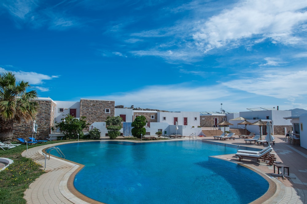 Naxos Palace 45/49