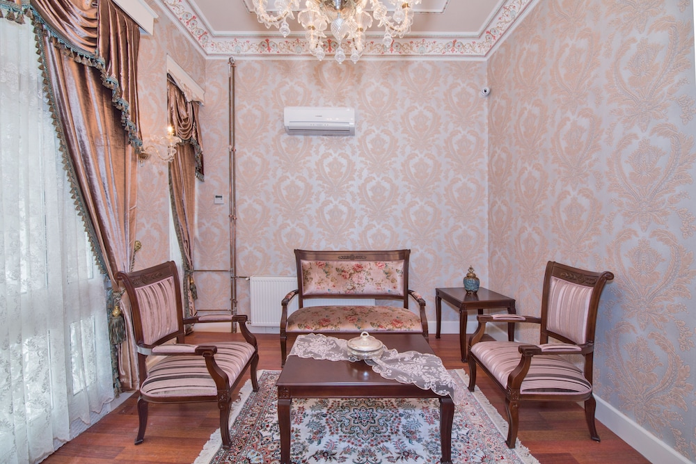 Enderun Hotel Istanbul 48/64