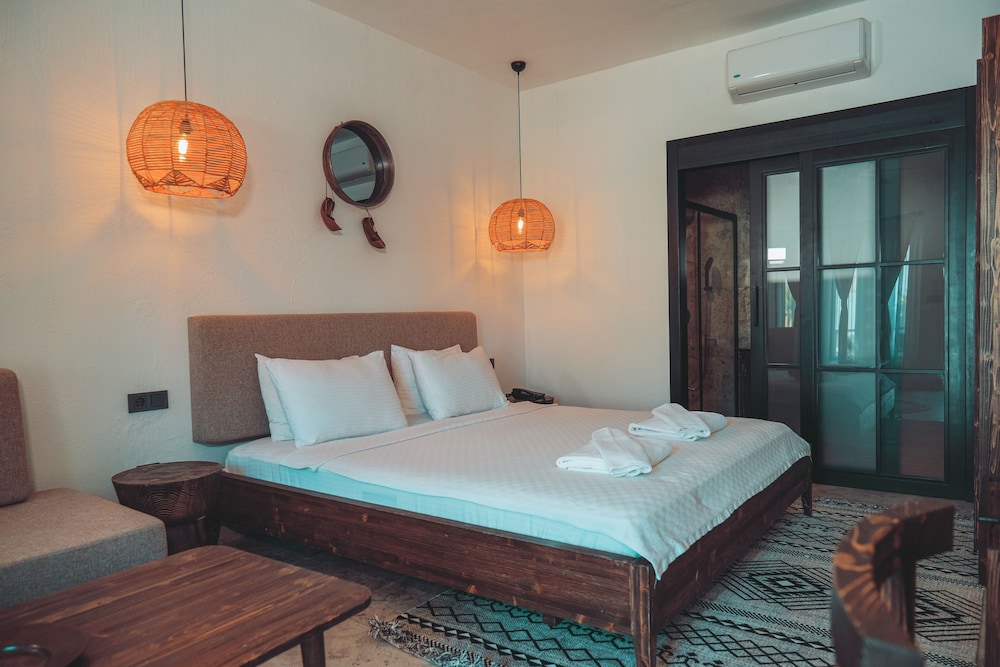 Beach 222 Oludeniz 12/50