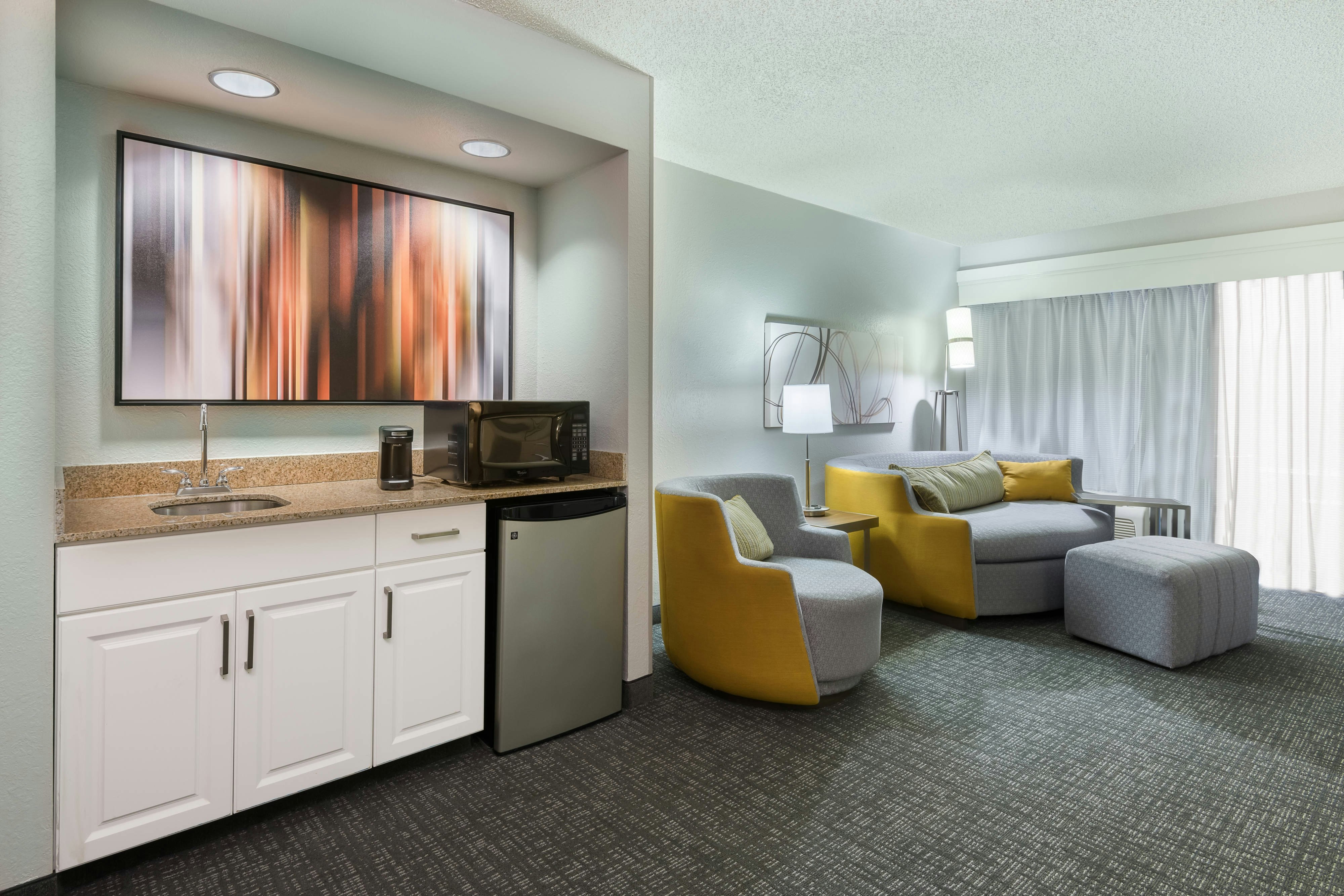 Courtyard by Marriott Wilmington / Wrightsville Beach 11/57
