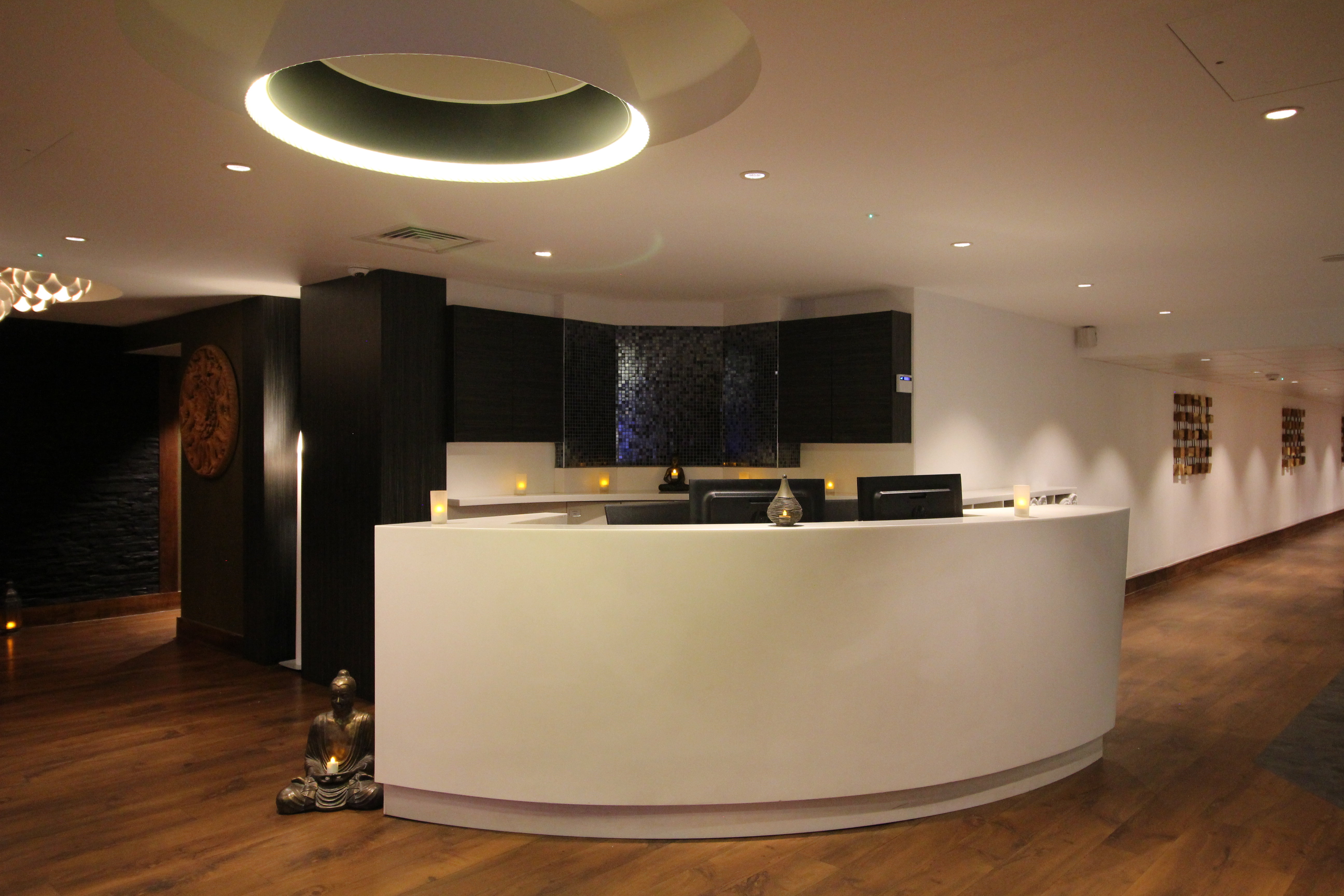 Holiday Inn London - Kensington High St. by IHG 10/81