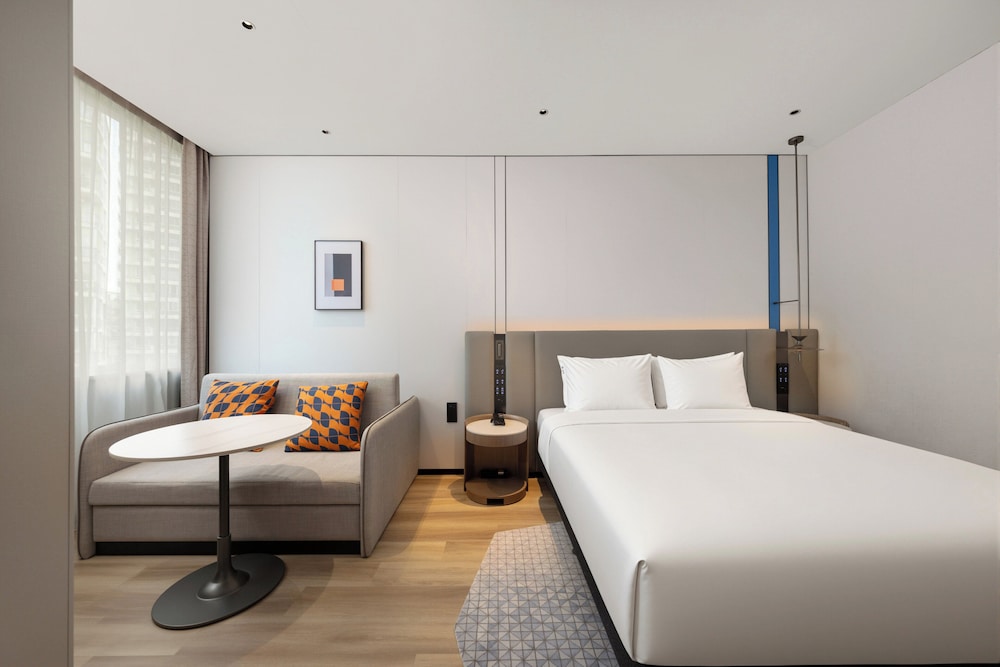 Holiday Inn Express Shanghai Jing An Xikang Road by IHG، شانغهاي 19/50