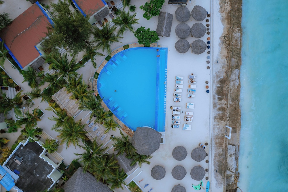 Jambo Resort by Mambo Hotels 47/50