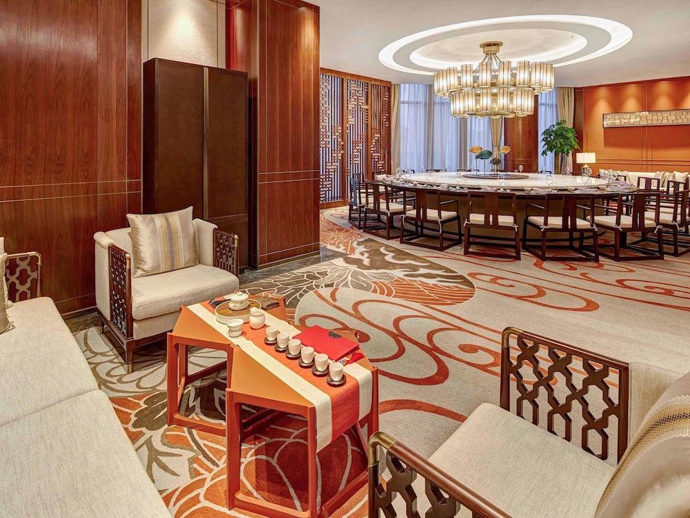 Pullman Huizhou Kaisa 32/50