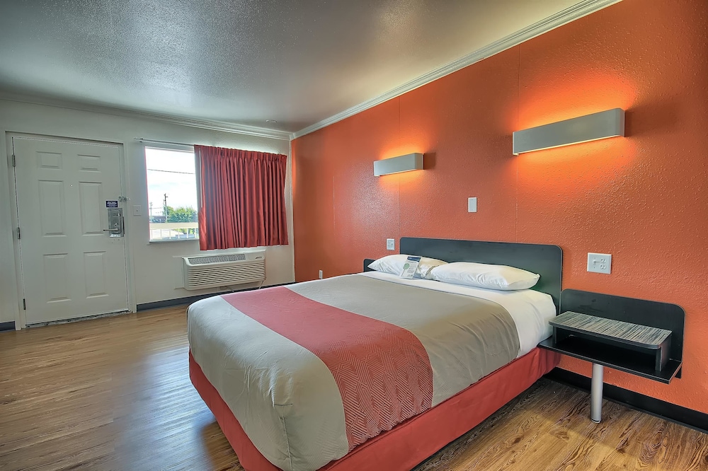 Motel6 Lima, OH 30/56