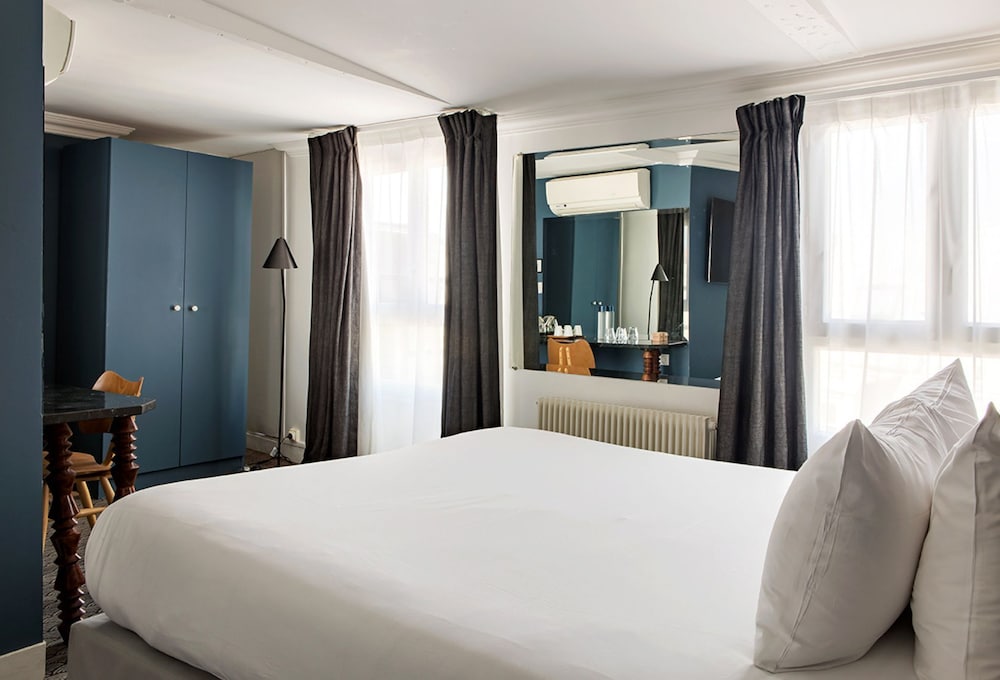 SUPERIOR, DOUBLE BED